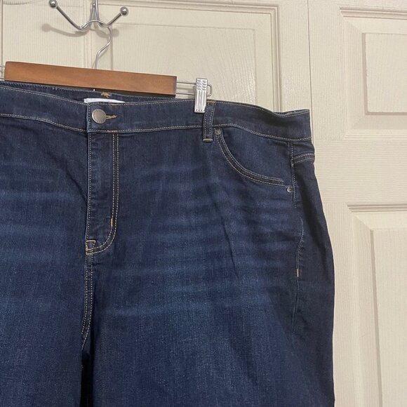 Lane Bryant Womens Flex Magic Waist Band Mid Rise Girlfriend Jean Shorts Plus 26 - Picture 5 of 8